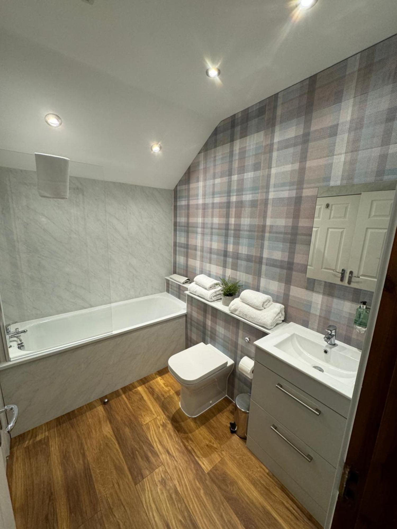 1 Sheraton Apartments Fort William Eksteriør bilde